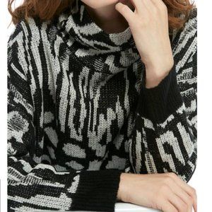 NWT New Directions Animal Jacquard Tunic Sweater